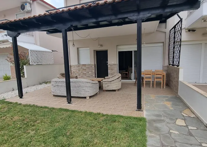 Eliott * Nikiti (Sithonia)